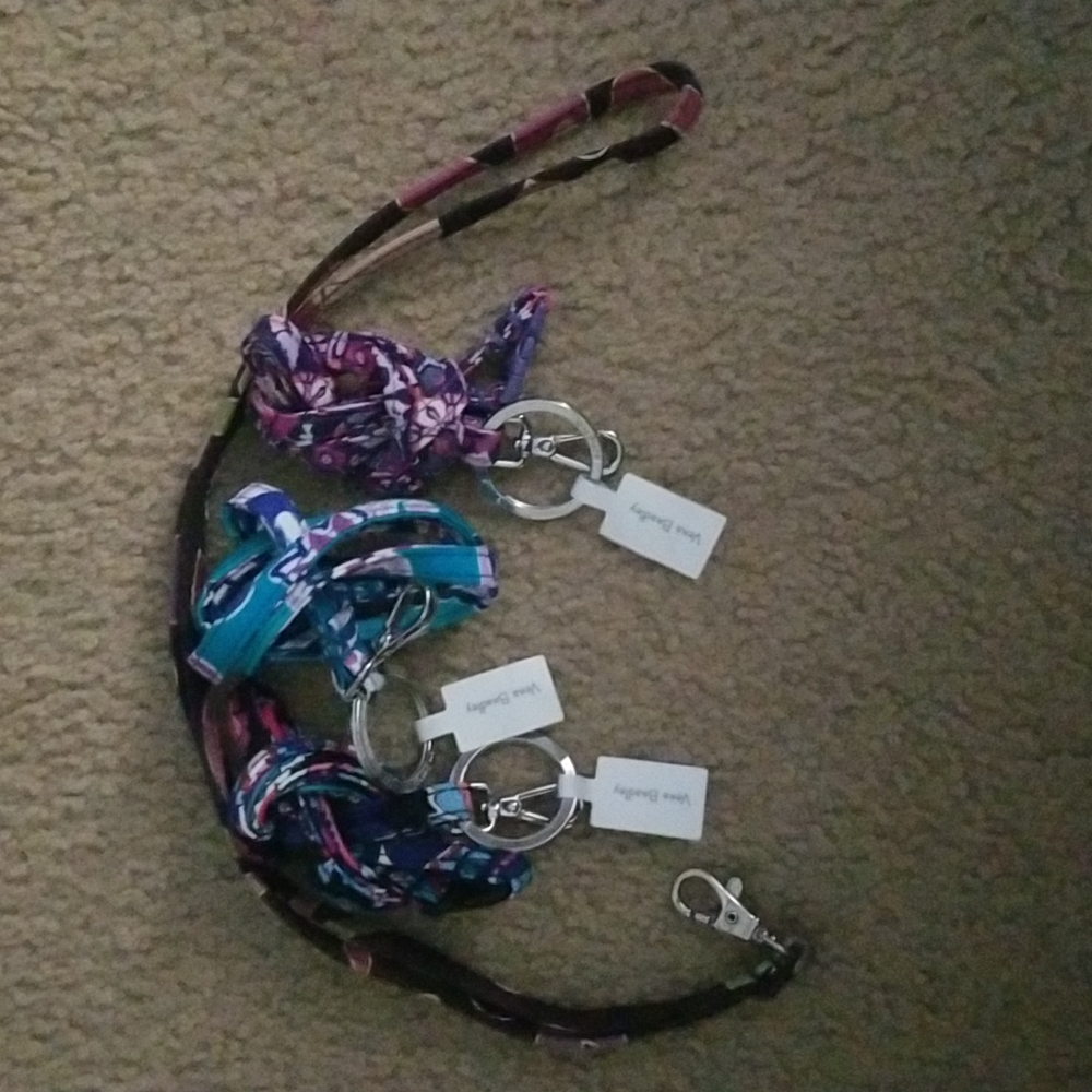 🎄4 Vera Bradley Lanyards🎄🎄🎄🎄NWT